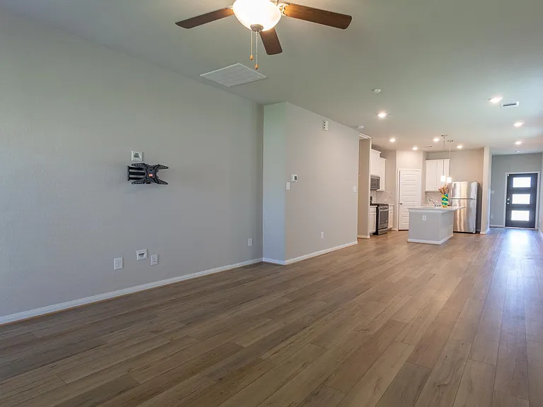 7034 Silverleaf Oak St — Photo 13