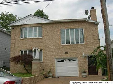 2nd image of 60 Endor Ave
