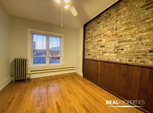 953 W Cornelia Ave APT 2B, Chicago, IL 60657
