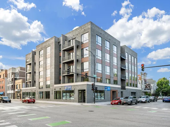 (undisclosed Address), Chicago, IL 60657