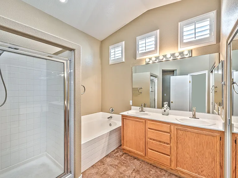 426 River Glider Ave — Photo 9