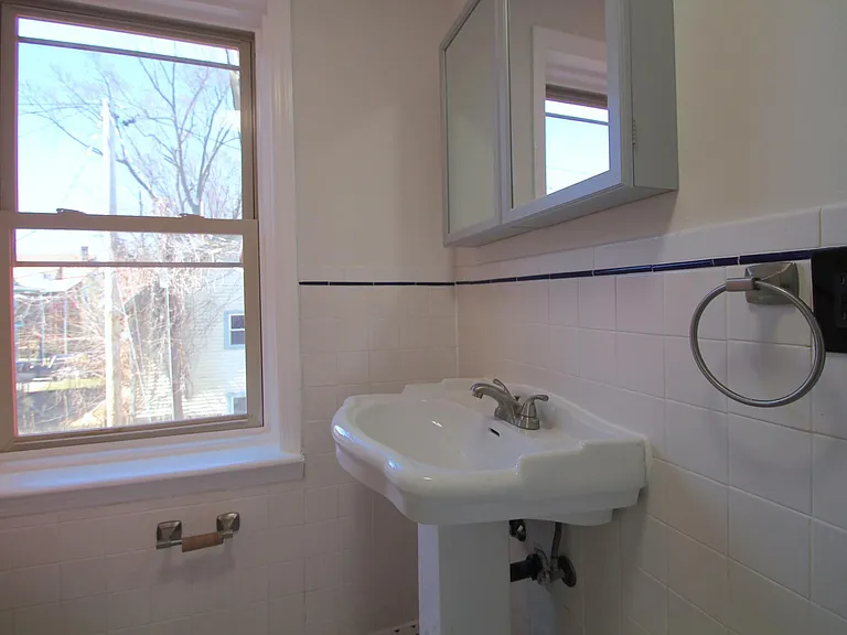 4 Bay View Ter #2 — Photo 10
