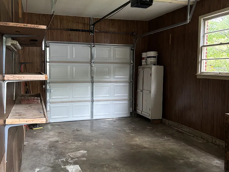 302 Hampton Rd — Photo 20