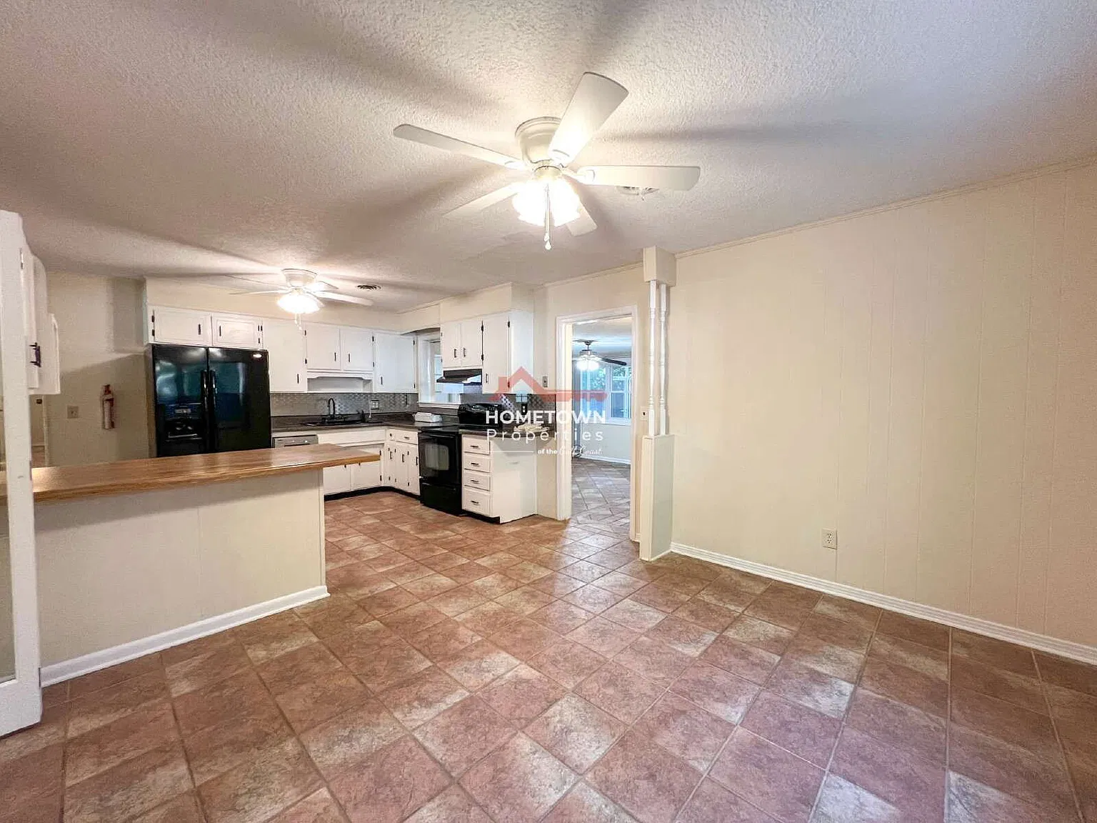 4 bed, 2.0 bath, 1525 sqft, $1,750 — Photo 2