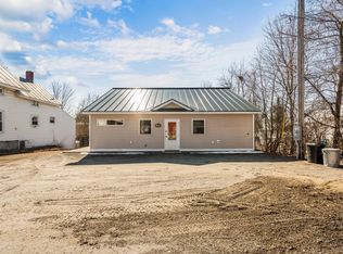 14 Mercer Rd, Norridgewock, ME 04957