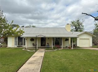 408 S Porter St, Lampasas, TX 76550