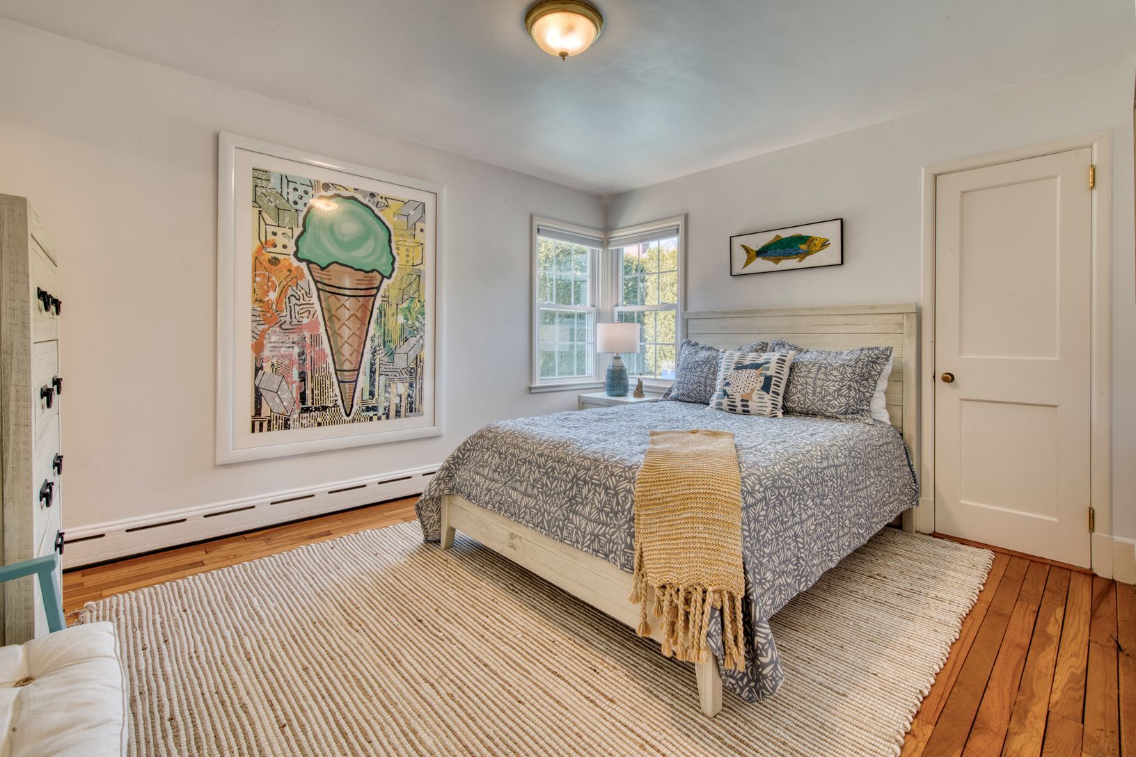  Coastal Style Queen Bedroom Flanked by Jack & Jill Bathroom with Shower that leads to hallway