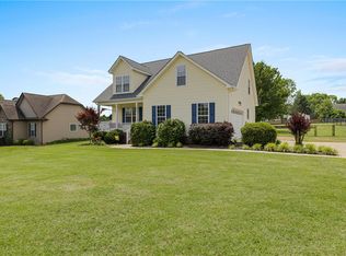 226 Abners Trail Rd, Greer, SC 29651