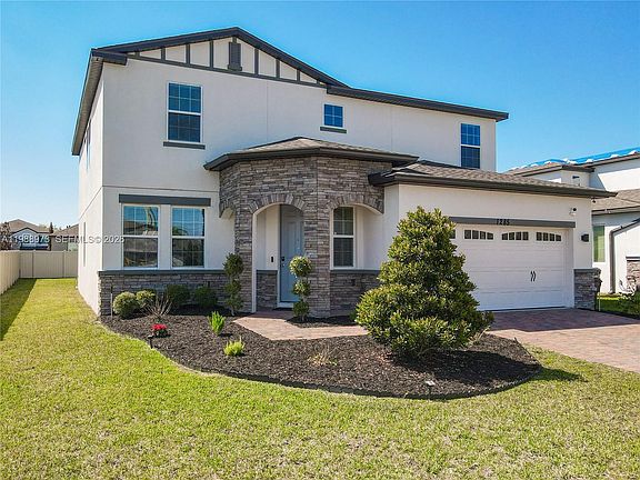 3rd image of 1285 Hilltop Pl