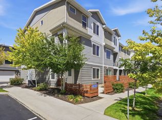 11017 S Harvest Pointe Dr, South Jordan, UT 84009