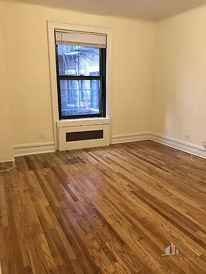 Rented by ONE Manhattan Real Estate | media 9