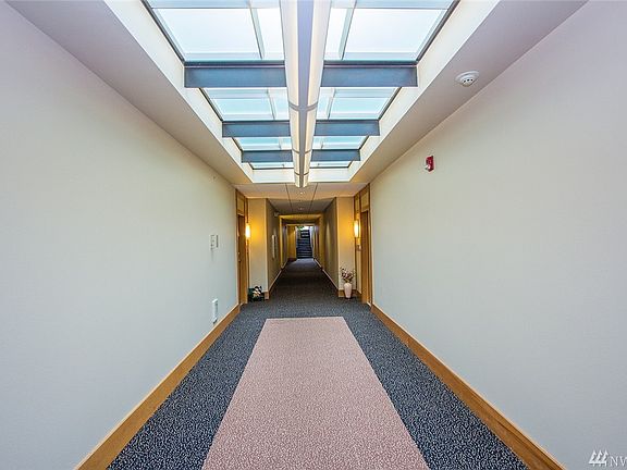 3rd image of 210 W Pioneer Ave Unit 216