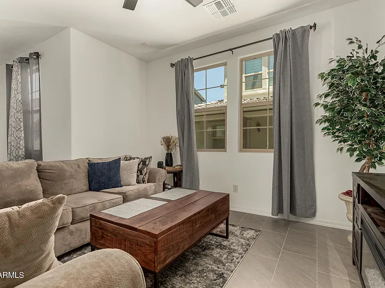 14236 W Buckskin Trl — Photo 6