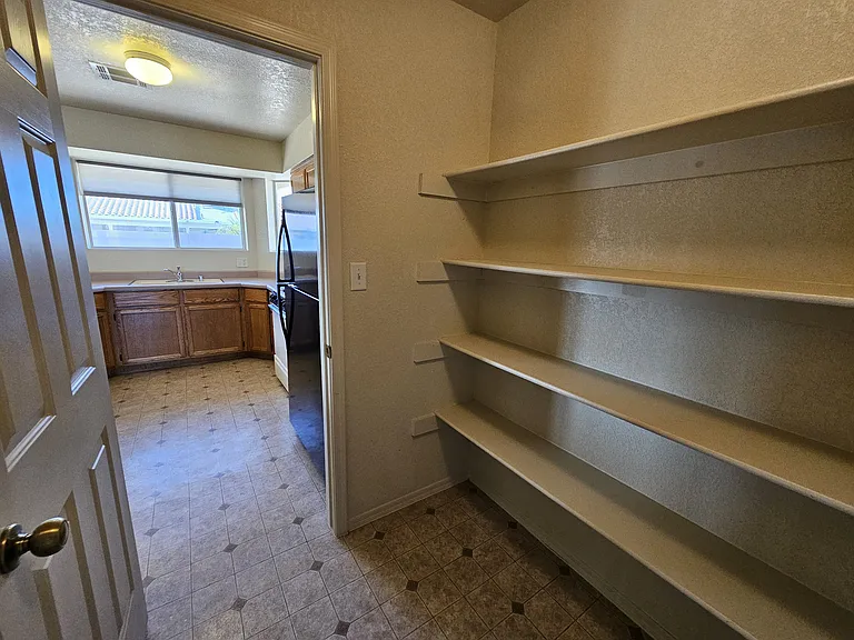 11374 E 27th Pl — Photo 15