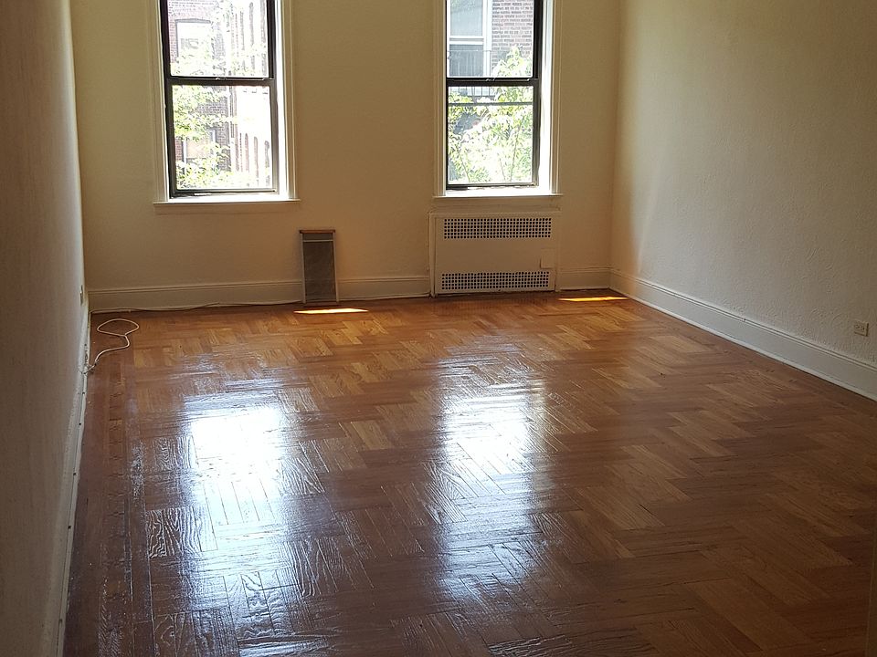 1st image of 7011 108th St APT 4C