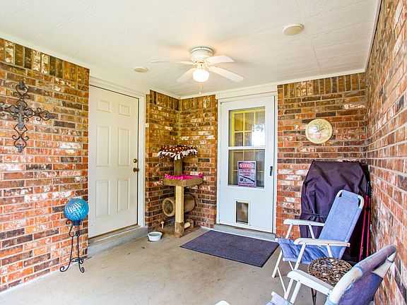 4th image of 6811 Club Meadows Dr