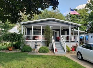 250 C St, Navarre, OH 44662