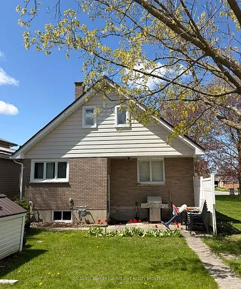 394 William St — Photo 18