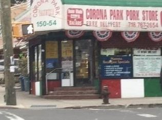 1402 Clintonville St, Whitestone, NY 11357
