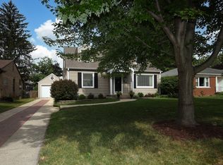 821 Hobbs Dr, Joliet, IL 60435