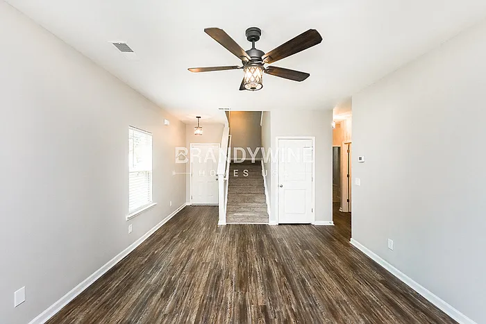 3332 Lowland Dr — Photo 5