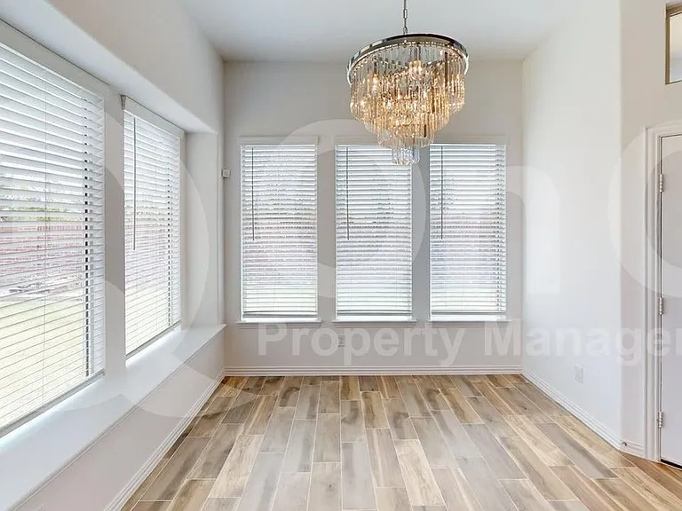 7324 Black Cherry Ln — Photo 10