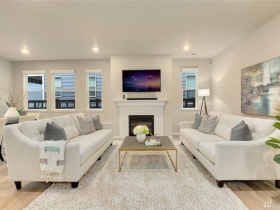 3rd image of 23418 Summerland Ln