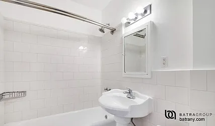 Rented by Batra Group Inc