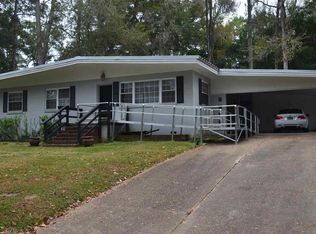 1107 Magnolia Dr, Quincy, FL 32351