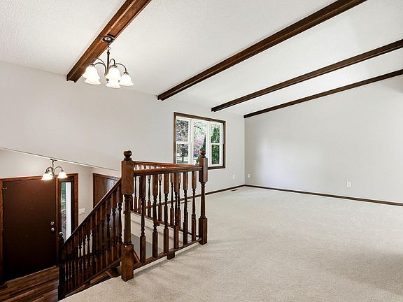 3rd image of 1414 76th Ave NE