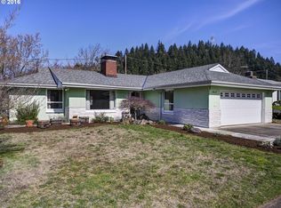 9027 NE Eugene St, Portland, OR 97220
