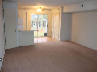 905 Comanchee Trl #905, West Columbia, SC 29169