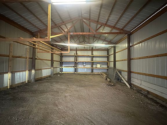 3rd image of 608 6th Ave