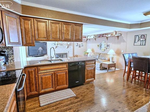 5th image of 13770 Charrington Dr