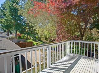 355 1st Ave NW UNIT 1/2, Issaquah, WA 98027