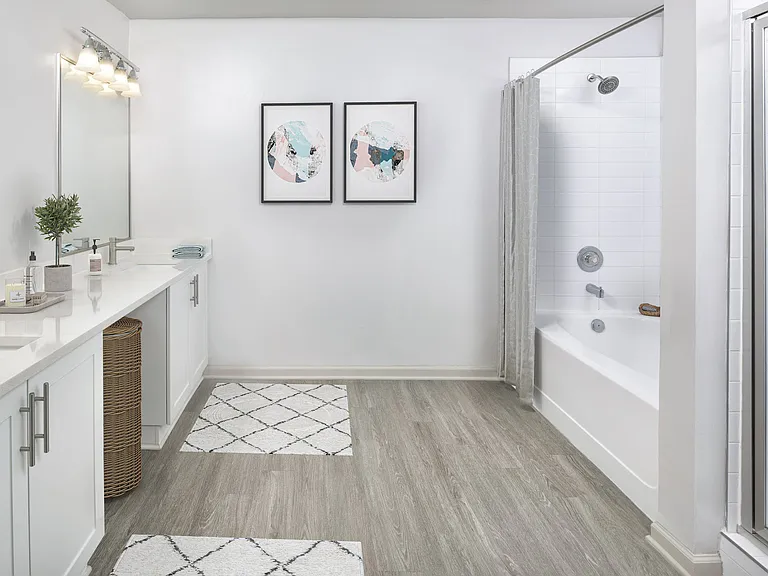 Camden Phipps — Photo 15