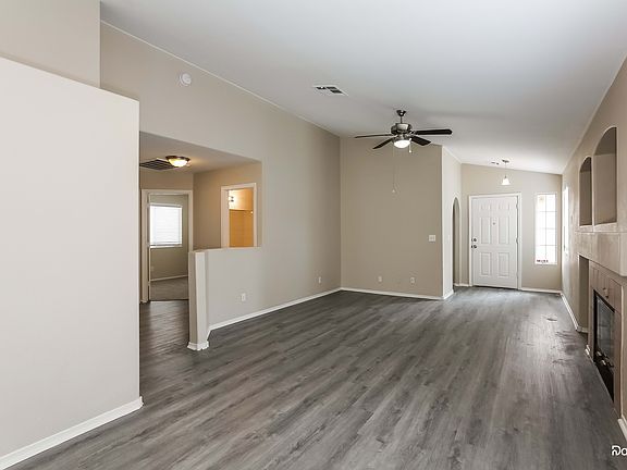 5th image of 2336 Ozark Way