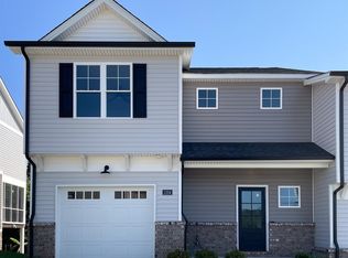 1216 Lindenshire Dr, Forest, VA 24551