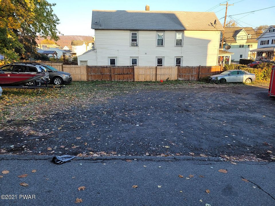 2nd image of 1501-1503 Luzerne St