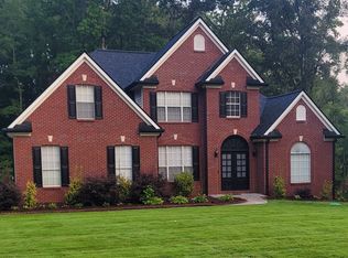 26 Parlor Cir, Sharpsburg, GA 30277