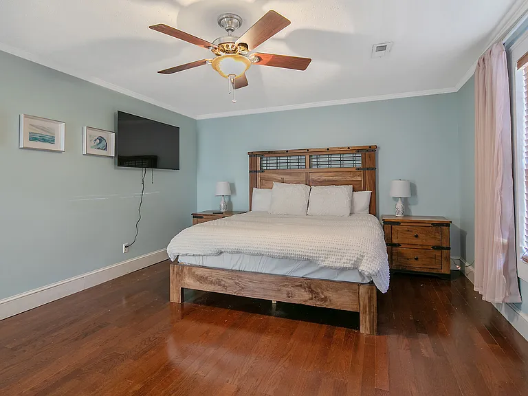 1208 Goodview Ave — Photo 29
