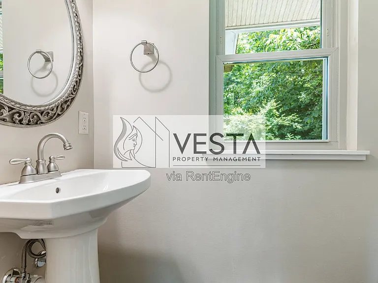 10 Wellspring Ln — Photo 11