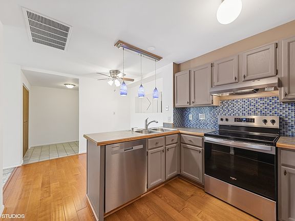 2nd image of 5400 Walnut Ave Unit 214