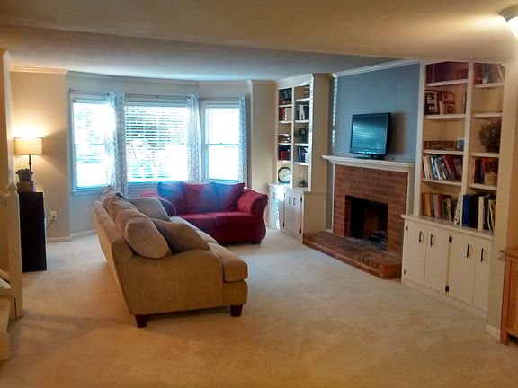 4th image of 3142 Corner Oak Dr