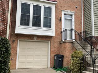7714 Hickory Glen Way, Springfield, VA 22153