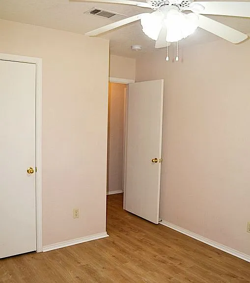 3006 Gus Dr — Photo 25