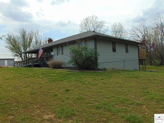 2nd image of 17 NE 91st Rd