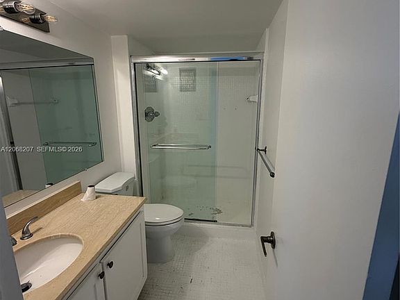 5th image of 5838 Collins Ave APT 4A
