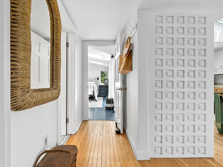 12 Girard Way — Photo 19