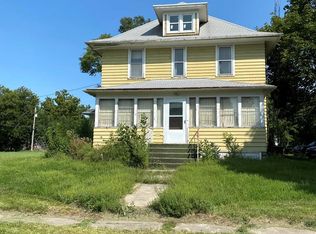 158 E High St, Rockwell City, IA 50579